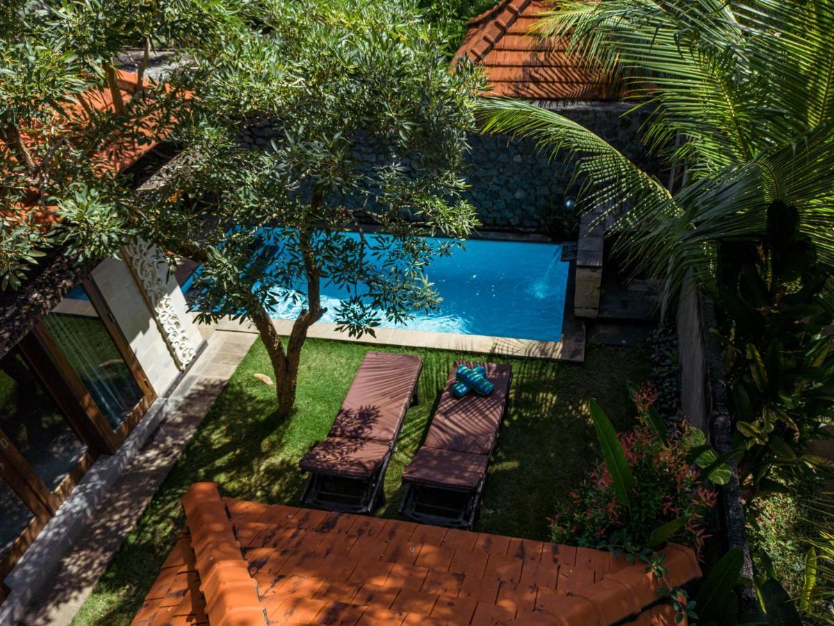 Coco Garden Pool Villas Kubutambahan  Exterior foto